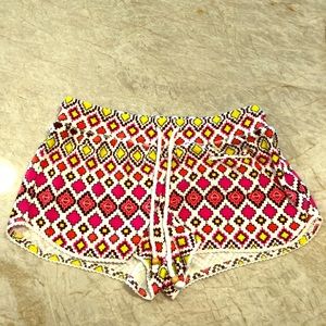 Kensie Terry Cloth Shorts - Aztec Print Size M